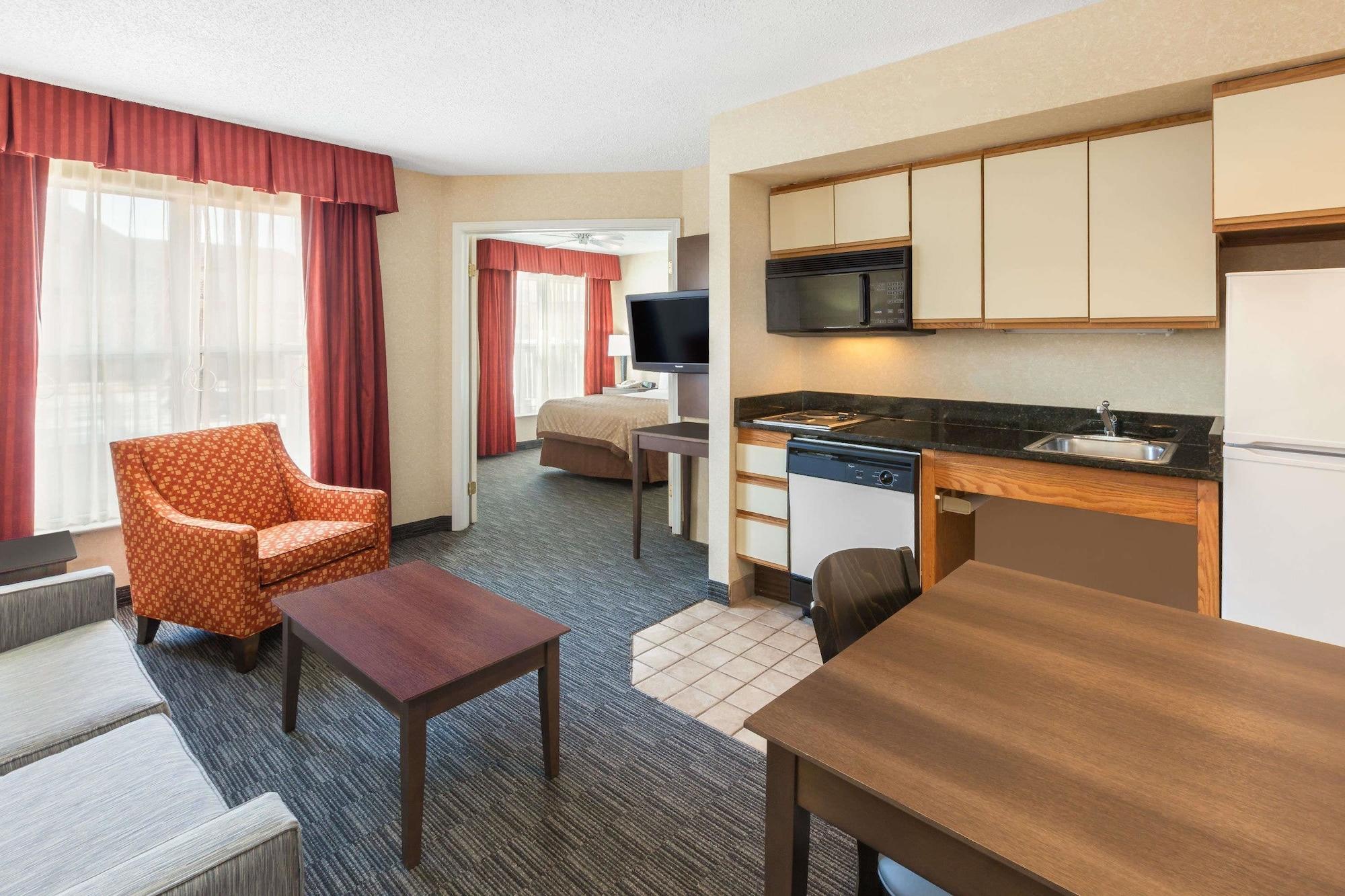 Affordable Suites Of America Detroit-워렌 외부 사진
