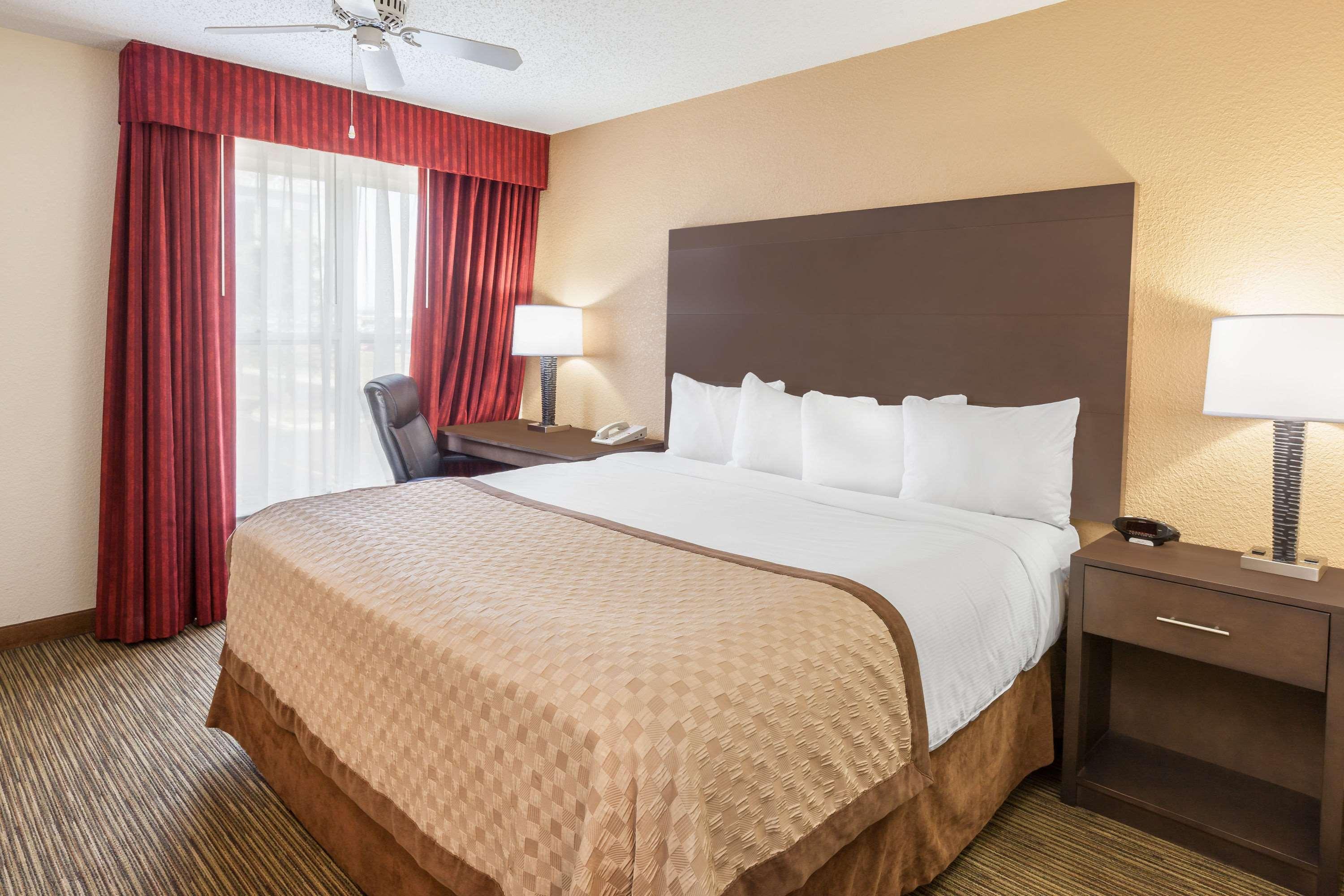 Affordable Suites Of America Detroit-워렌 외부 사진