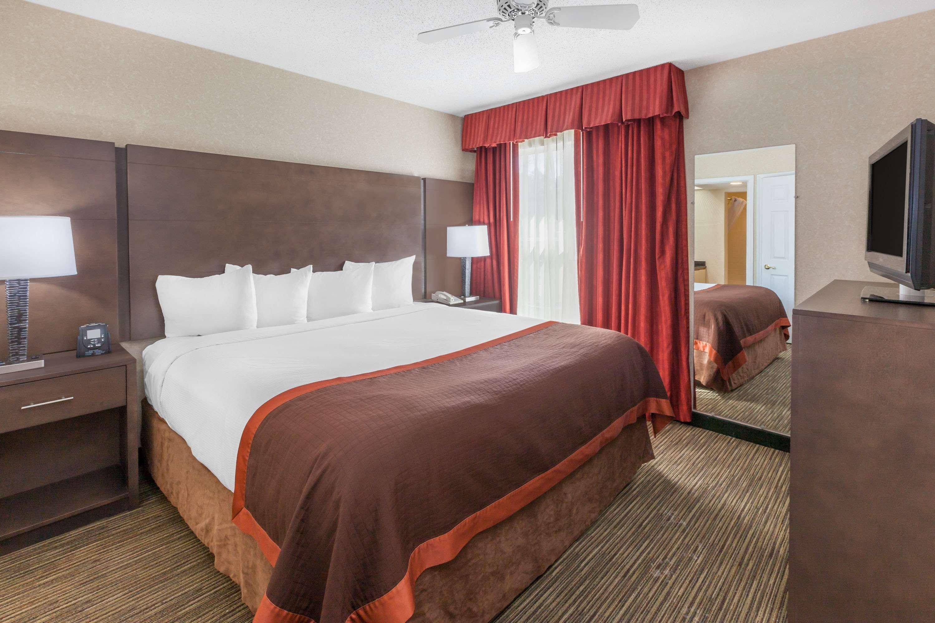 Affordable Suites Of America Detroit-워렌 외부 사진